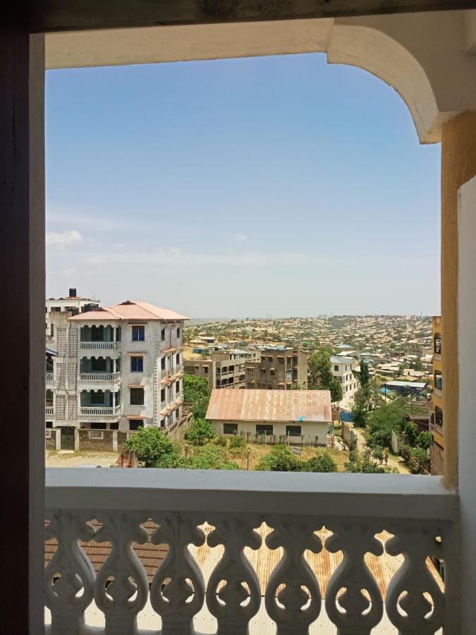 Golden Guest House- Miritini Mombasa Exterior photo
